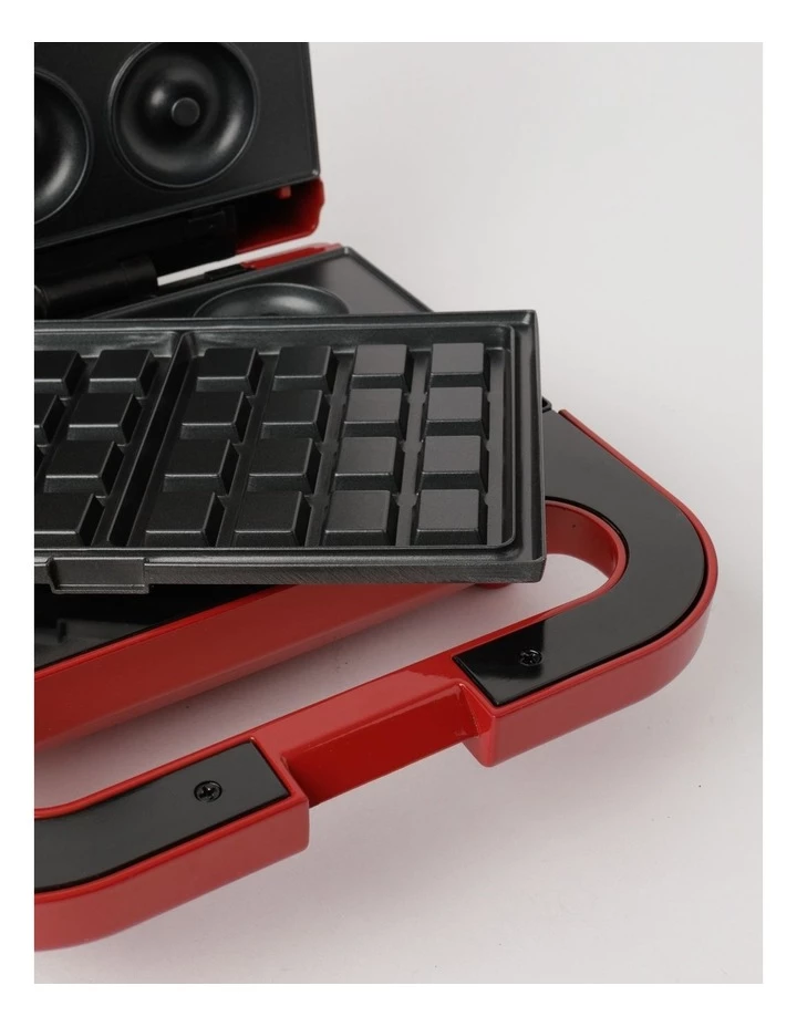 Deals βοΈ Cucina Essenziale 3 in 1 Snack Maker Red CSKM02R π 4 Deals βοΈ Cucina Essenziale 3 in 1 Snack Maker Red CSKM02R π - Image 4